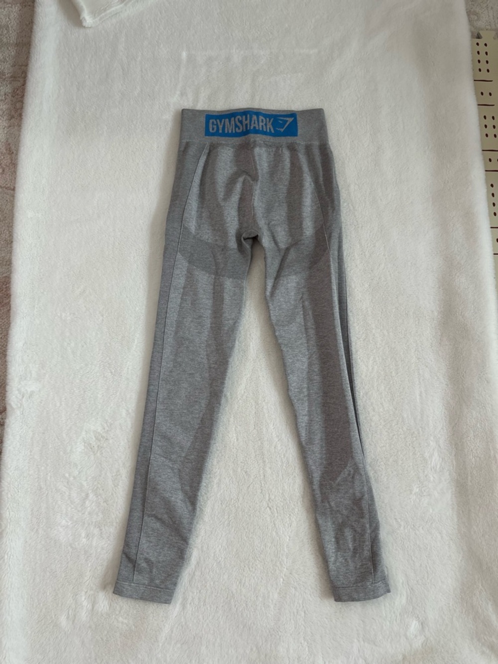 Gymshark Women’s Gray Seamless Leggings - Blue Logo Waistband